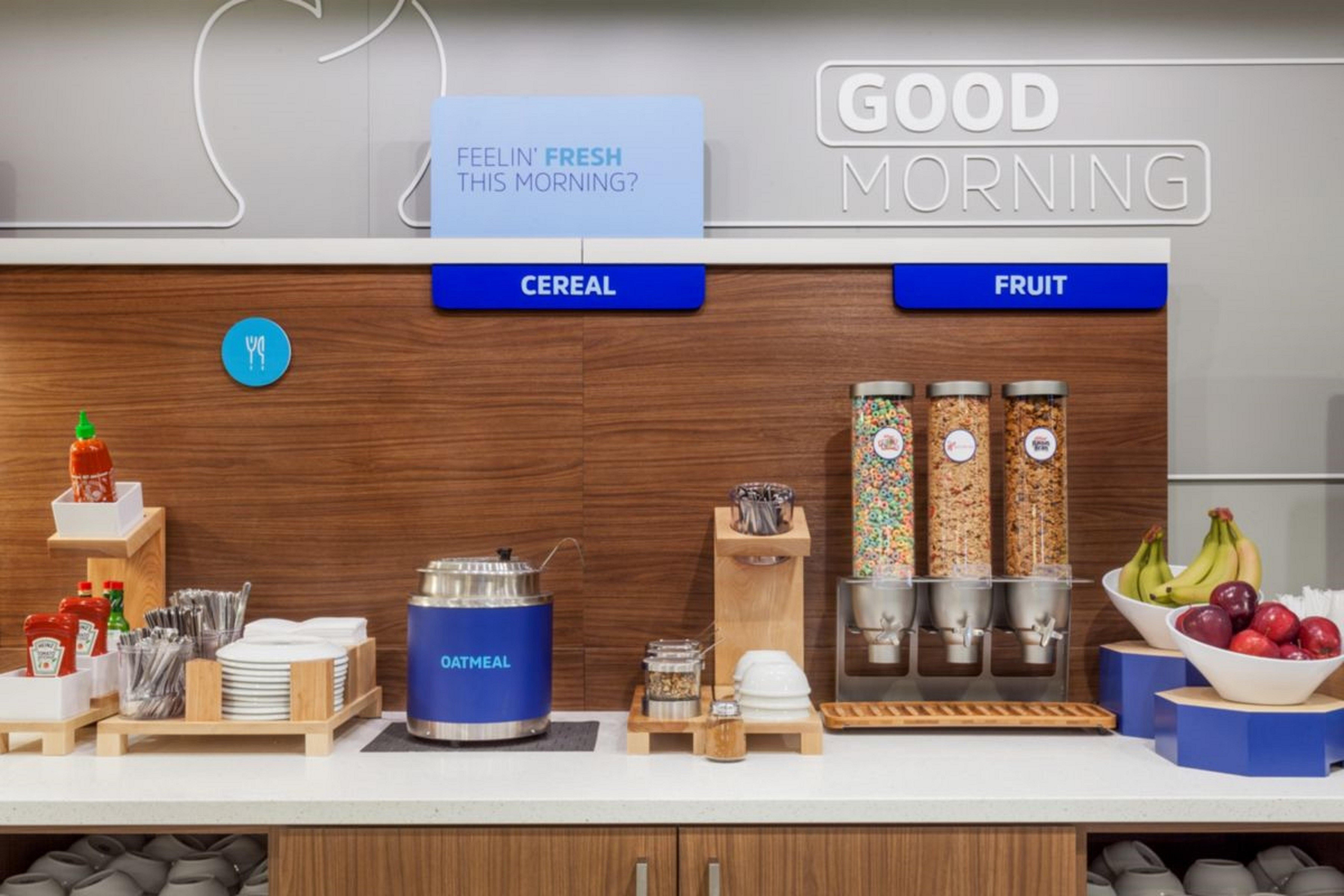 Holiday Inn Express North Hollywood - Burbank Area By Ihg Los Angeles Ngoại thất bức ảnh