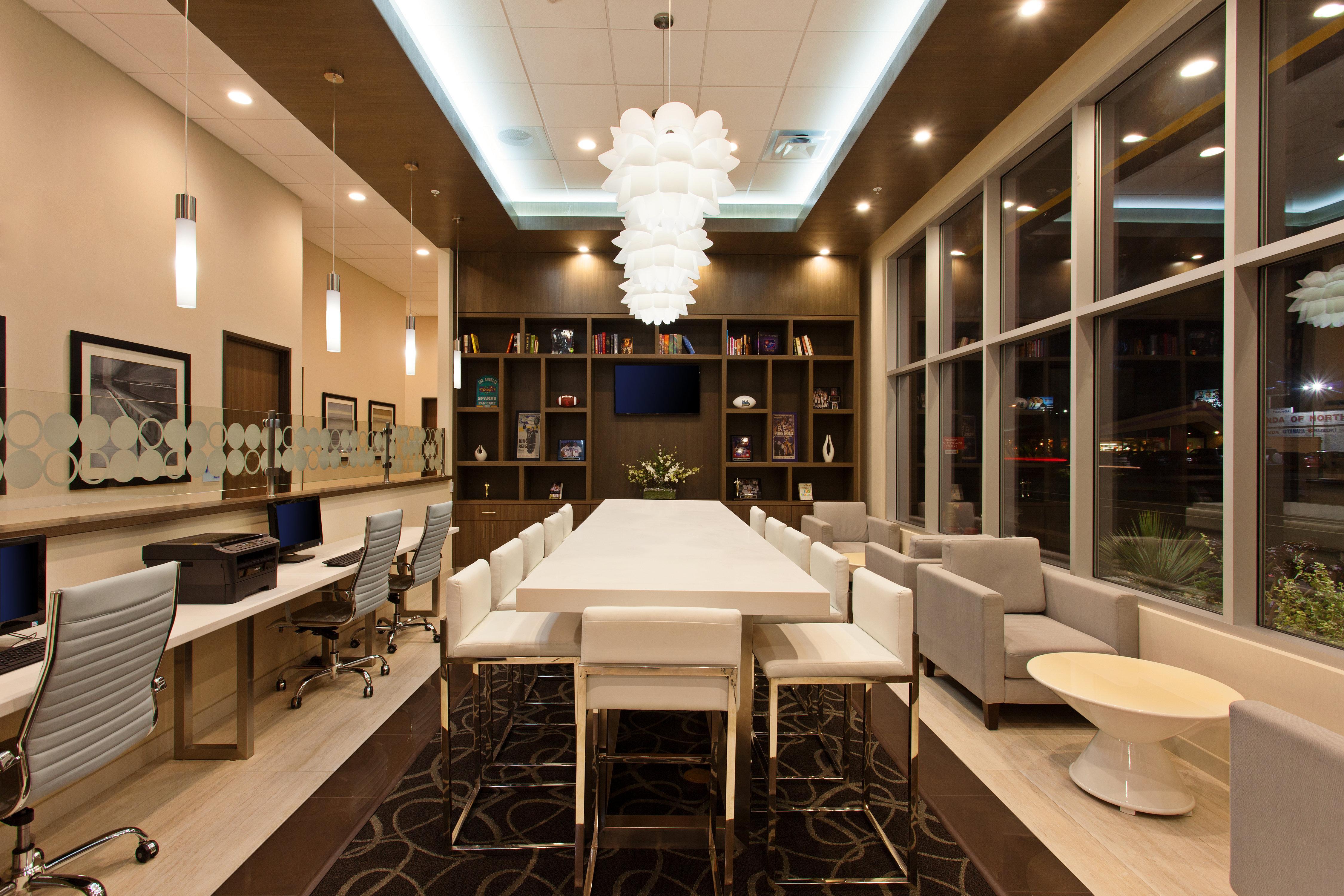 Holiday Inn Express North Hollywood - Burbank Area By Ihg Los Angeles Ngoại thất bức ảnh