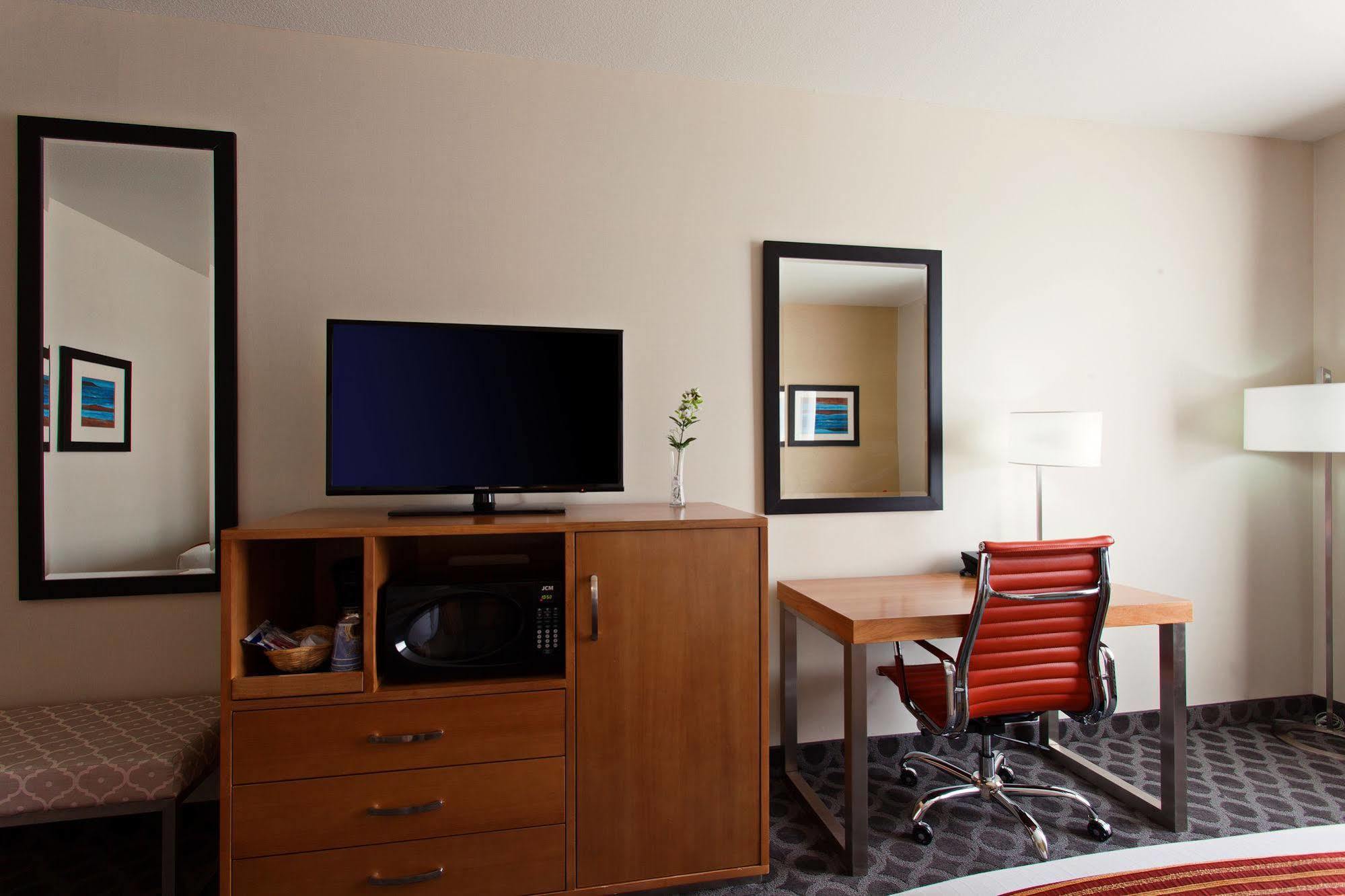 Holiday Inn Express North Hollywood - Burbank Area By Ihg Los Angeles Ngoại thất bức ảnh