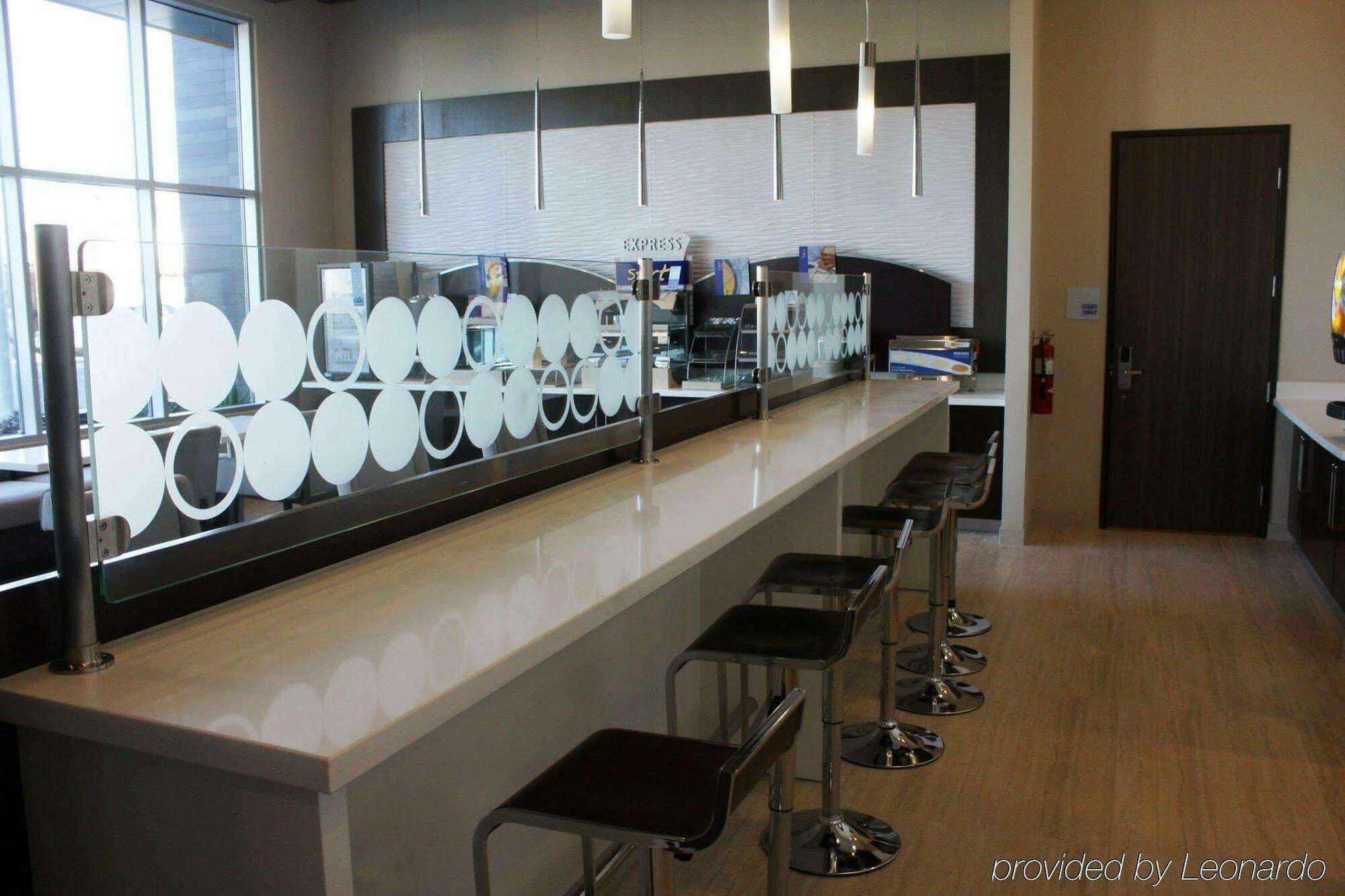 Holiday Inn Express North Hollywood - Burbank Area By Ihg Los Angeles Ngoại thất bức ảnh